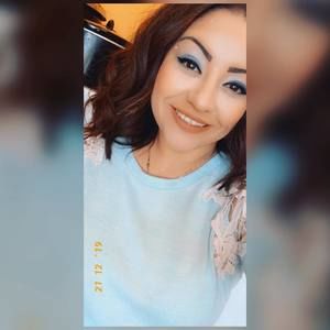 Meet your Posher, Sarah d.